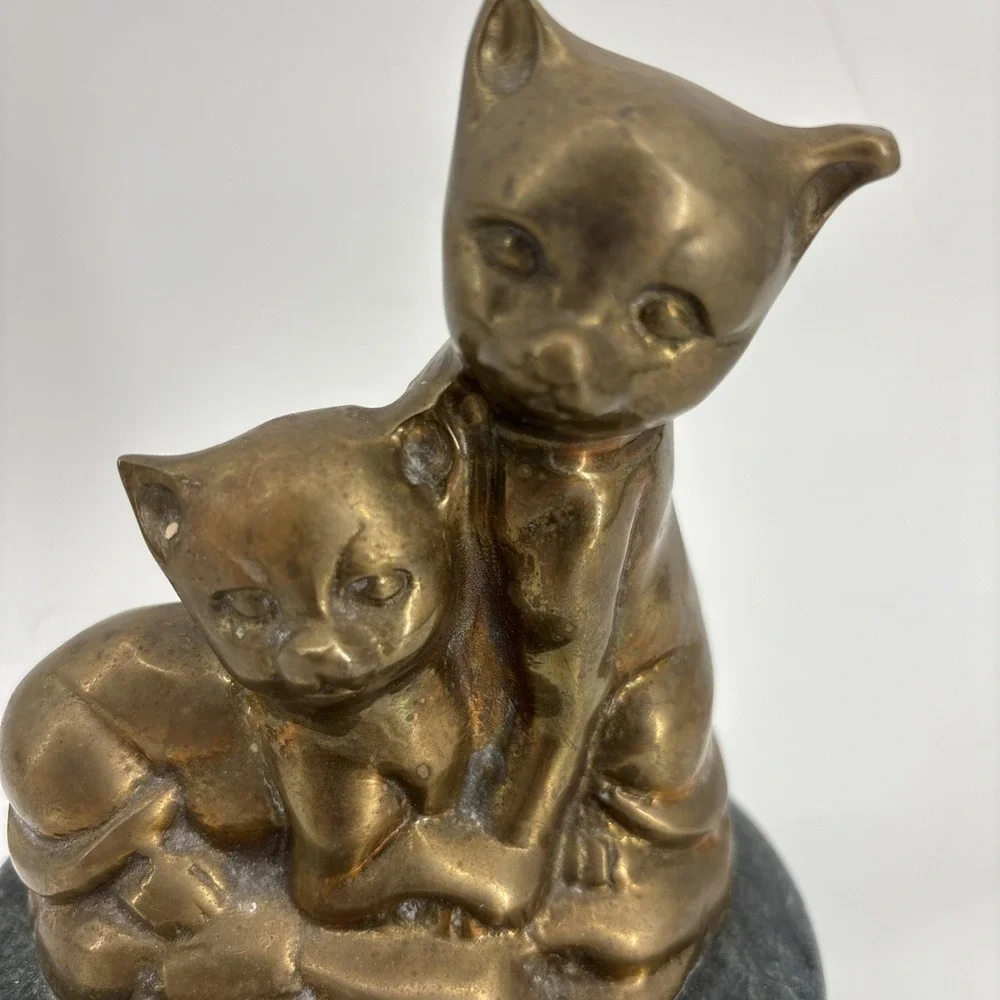 N/A brass cat